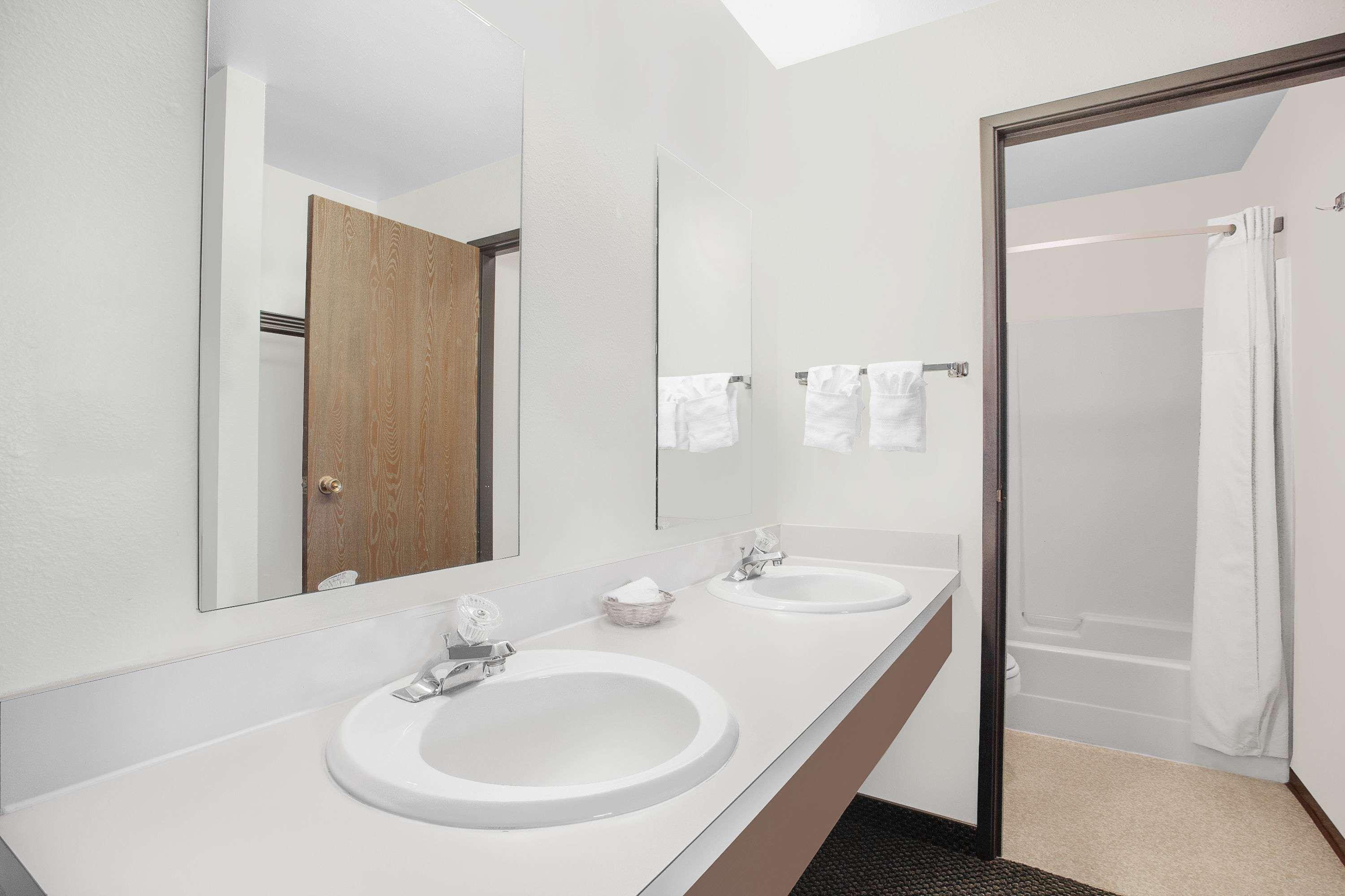 Fairbridge Inn & Suites Moscow - Pullman Exterior foto